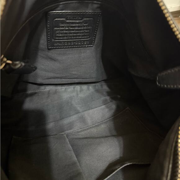 Coach Black Shoulder Bag - Picture 10 of 13